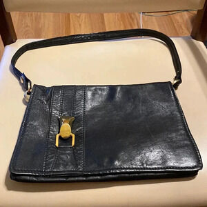 Vintage Genuine Leather Shoulder Bag Women - Great Condition - Very Elegant